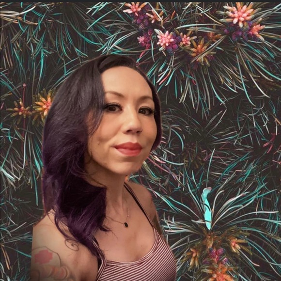 Meet your Posher, Veronica - Picture 7 of 10